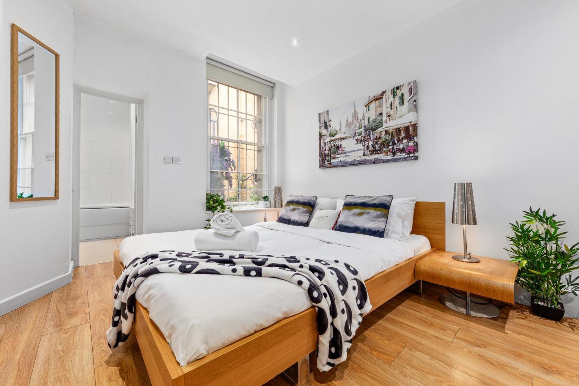 3-Bedroom Flat In London Sleeps 14 Hy1 Luaran gambar